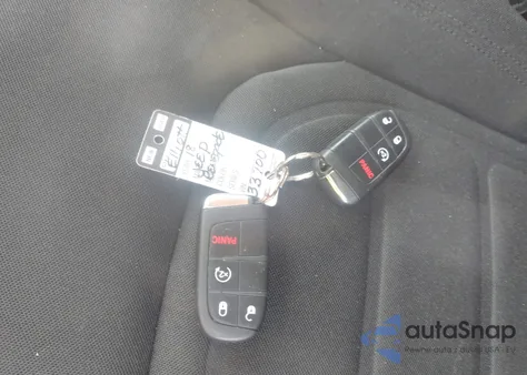 2018 Jeep Renegade Latitude 4X4 z USA, uszkodzony, nr VIN ZACCJBBB5JPH74731